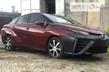 Toyota Mirai 2017 - пробіг 76 тис. км