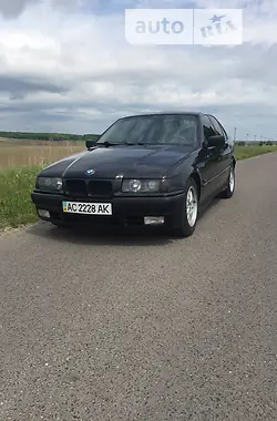 BMW 3 Series 1995 - пробег 340 тыс. км