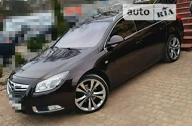 Opel Insignia 2012 - пробіг 260 тис. км