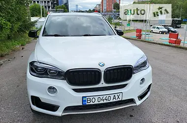 BMW X5 35 D 2014 - пробіг 329 тис. км