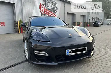 Porsche Panamera GTS 2013 - пробіг 78 тис. км