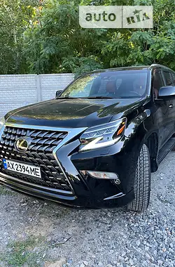 Lexus GX 2021 - пробіг 5 тис. км