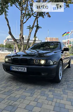 BMW 5 Series 1996 - пробег 317 тыс. км