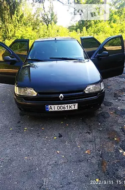 Renault Safrane 1994 - пробіг 447 тис. км