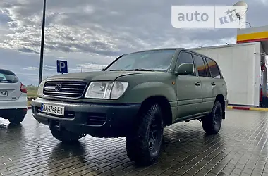 Toyota Land Cruiser 105 1999 - пробіг 285 тис. км