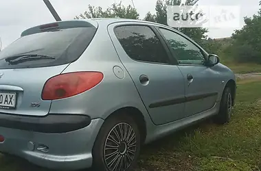 Peugeot 206 2005 - пробіг 220 тис. км