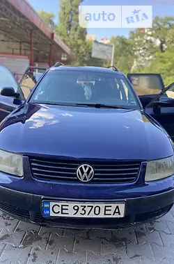 Volkswagen Passat 2000 - пробег 422 тыс. км