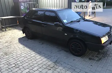 ВАЗ / Lada 21099 2004 - пробіг 187 тис. км