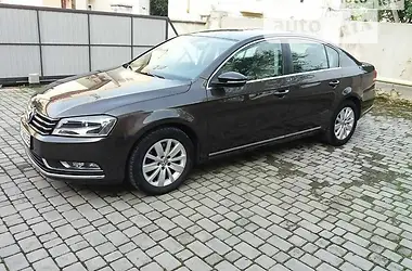 Volkswagen Passat 2012 - пробіг 230 тис. км