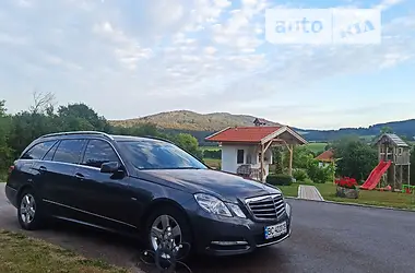 Mercedes-Benz E-Class 2011 - пробіг 220 тис. км