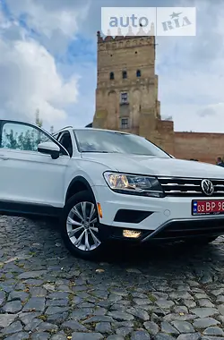 Volkswagen Tiguan Allspace SE 2018 - пробіг 84 тис. км