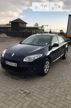 Renault Megane 2011 - пробіг 240 тис. км