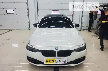 BMW 3 Series 2015 - пробіг 181 тис. км