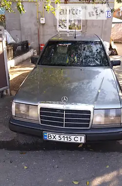 Mercedes-Benz E-Class 1989 - пробіг 300 тис. км