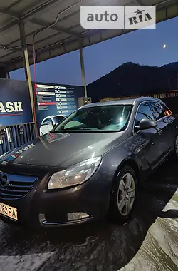 Opel Insignia 2011 - пробіг 190 тис. км