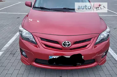Toyota Corolla 2013 - пробіг 163 тис. км