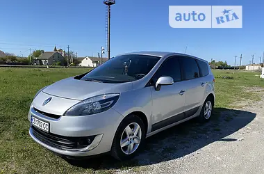 Renault Grand Scenic 2012 - пробіг 270 тис. км