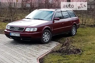 Audi 100 1994 - пробіг 350 тис. км