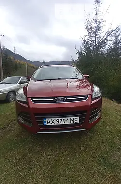 Ford Escape Titanium 2015 - пробіг 105 тис. км