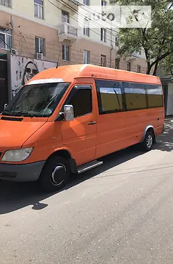 Dodge Sprinter 2004 - пробіг 800 тис. км