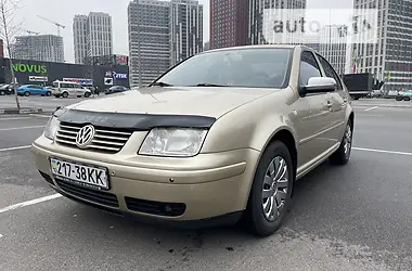 Volkswagen Bora 2001 - пробег 249 тыс. км