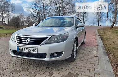 Renault Latitude 2011 - пробег 320 тыс. км