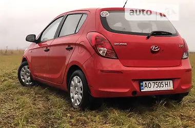 Hyundai i20 2012 - пробіг 225 тис. км