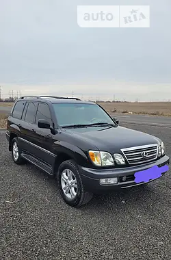 Lexus LX 2005 - пробег 275 тыс. км