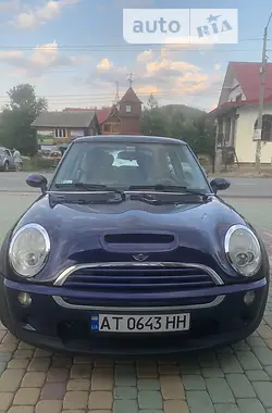 MINI Hatch 2005 - пробег 177 тыс. км