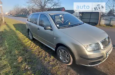 Skoda Fabia 2005 - пробіг 197 тис. км