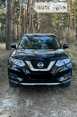Nissan X-Trail 2019 - пробег 27 тыс. км