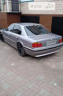 BMW 7 Series 1998 - пробег 350 тыс. км