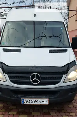 Mercedes-Benz Sprinter 2012 - пробег 295 тыс. км