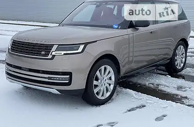 Land Rover Range Rover 2022 - пробег 1 тыс. км