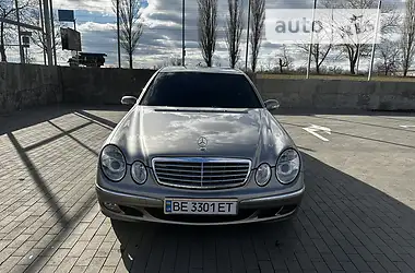 Mercedes-Benz E-Class 2004 - пробіг 287 тис. км