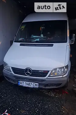 Mercedes-Benz Sprinter 2004 - пробіг 3630 тис. км