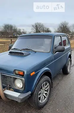 ВАЗ / Lada 21214 / 4x4 2009 - пробег 181 тыс. км