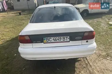 Ford Mondeo 1993 - пробег 333 тыс. км