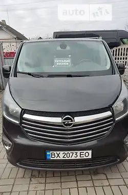 Opel Vivaro 2014 - пробіг 195 тис. км