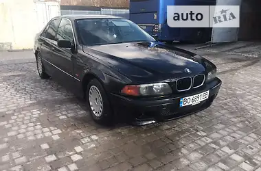 BMW 5 Series  1999 - пробіг 500 тис. км