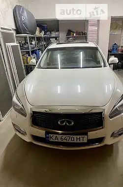 Infiniti Q70 2016 - пробіг 112 тис. км