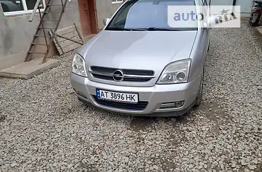 Opel Signum 2004 - пробіг 207 тис. км