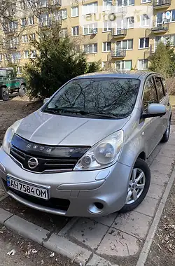 Nissan Note 2010 - пробег 220 тыс. км