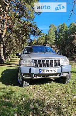 Jeep Grand Cherokee 2000 - пробег 291 тыс. км