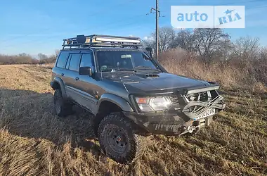 Nissan Patrol 1999 - пробег 312 тыс. км