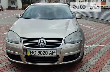 Volkswagen Jetta 2008 - пробег 239 тыс. км