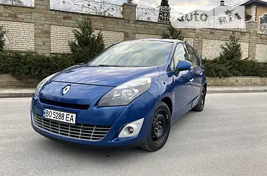 Renault Grand Scenic 2011 - пробіг 163 тис. км