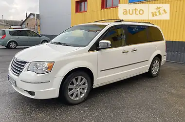 Chrysler Voyager 2008 - пробіг 361 тис. км