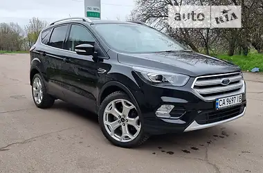 Ford Escape 2018 - пробіг 65 тис. км