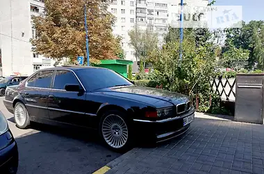 BMW 7 Series 1995 - пробіг 266 тис. км